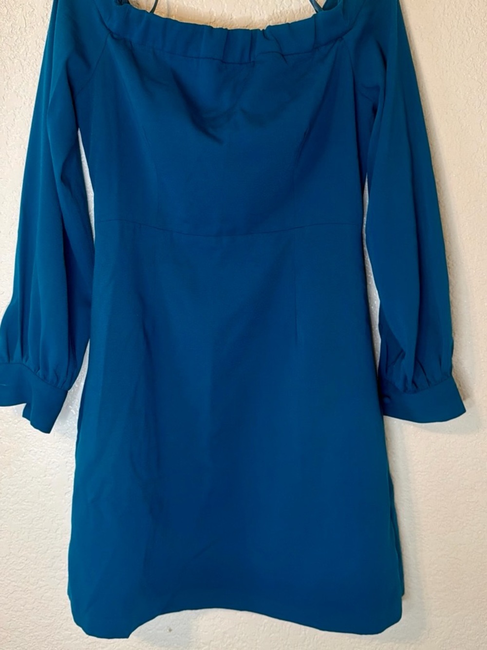 Jill Stuart  Women’s Teal Off-Shoulder Long Sleeve Dress